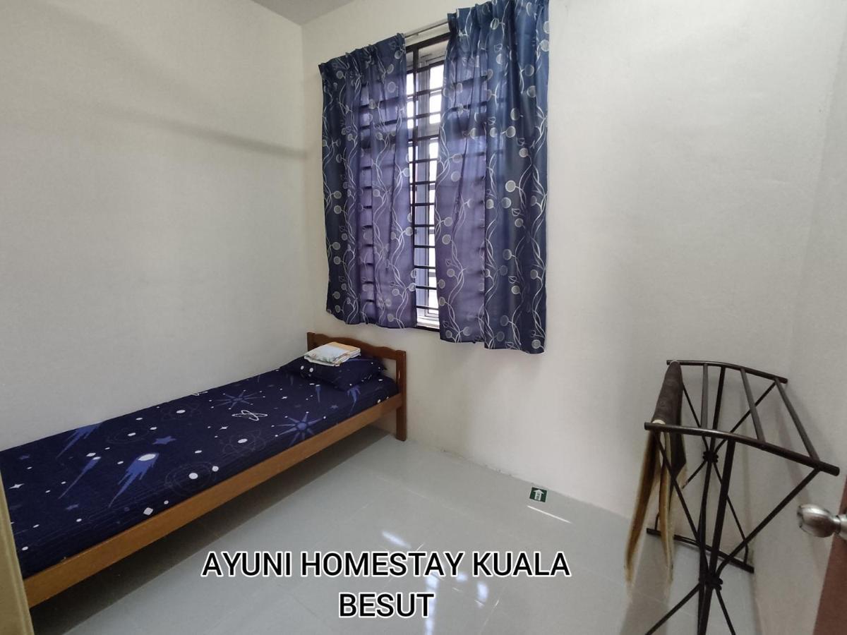 Ayuni Homestay Kuala Besut Terengganu Exterior photo